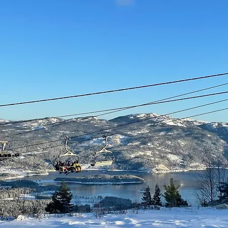 Σπίτι διακοπών Til Alle Arstider, Fantastisk Utsikt, Badstue, Ski Ski Ut, Tur- Og Bademuligheter, Golf, Fiske *