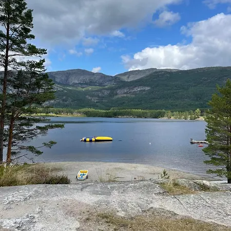 Hébergement de vacances Til Alle Arstider, Fantastisk Utsikt, Badstue, Ski Ski Ut, Tur- Og Bademuligheter, Golf, Fiske